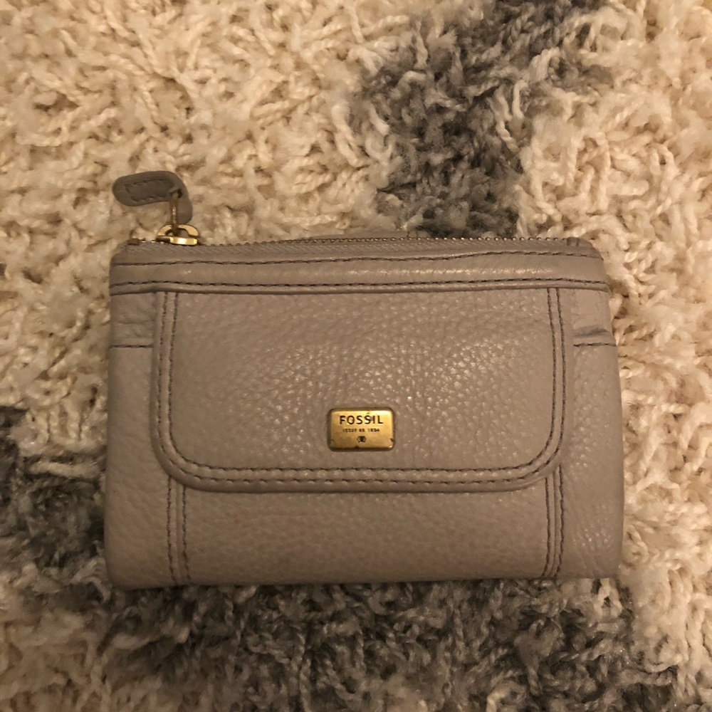 Fossil wallet